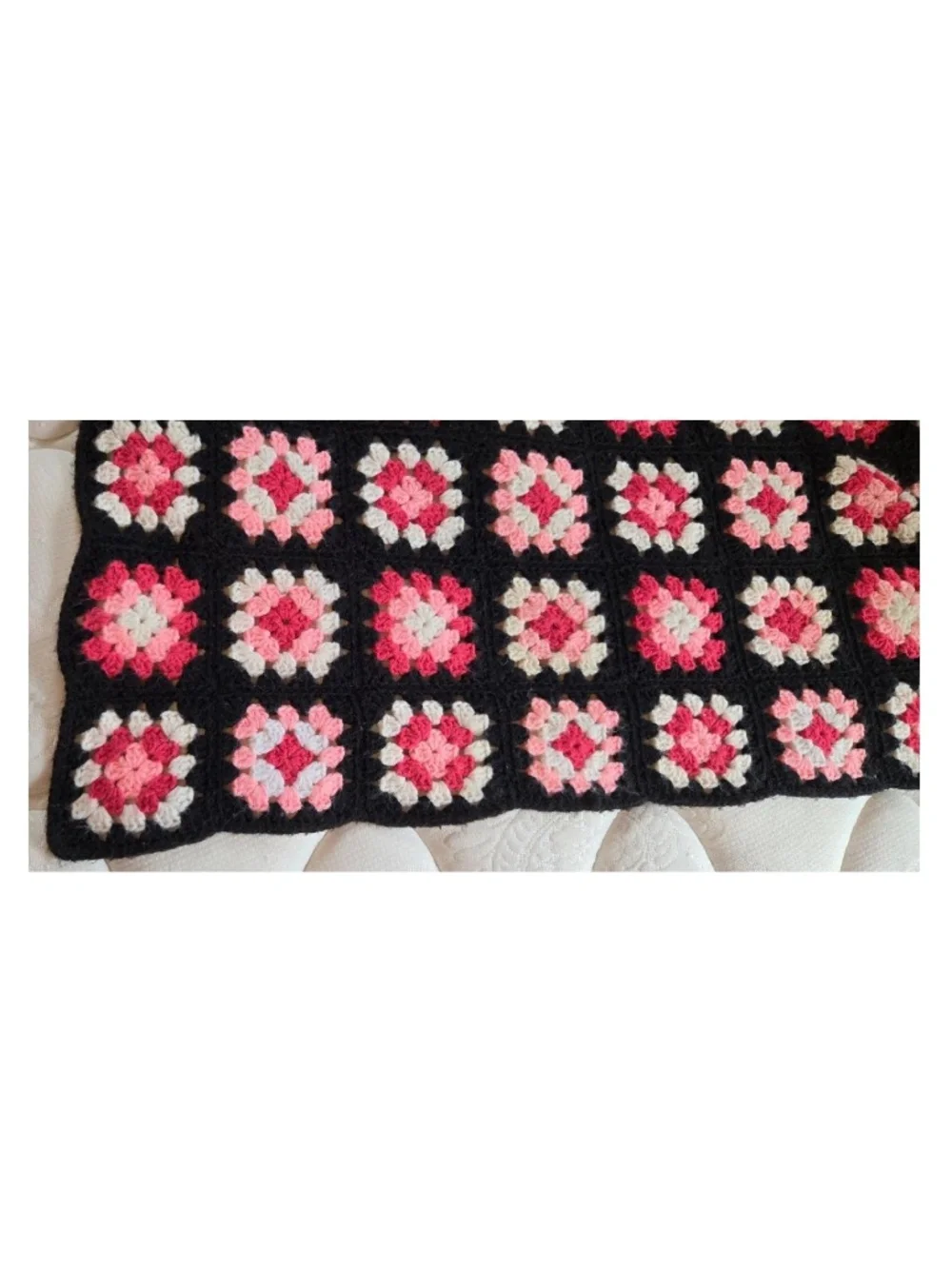 Vintage 80s Blanket Queen Hand Crocheted Black Pink White Granny Square Home VTG